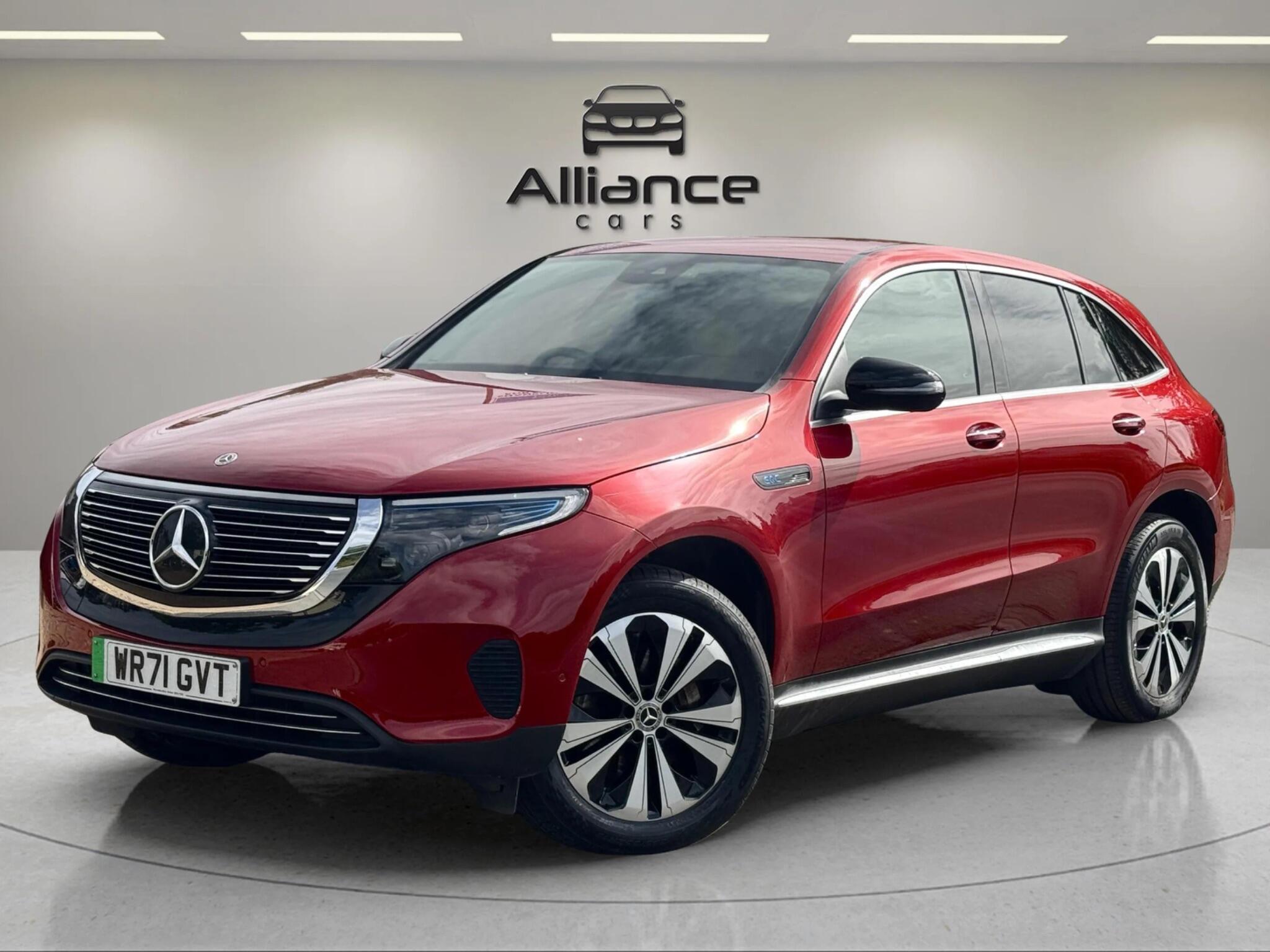 Mercedes-Benz EQC view 20
