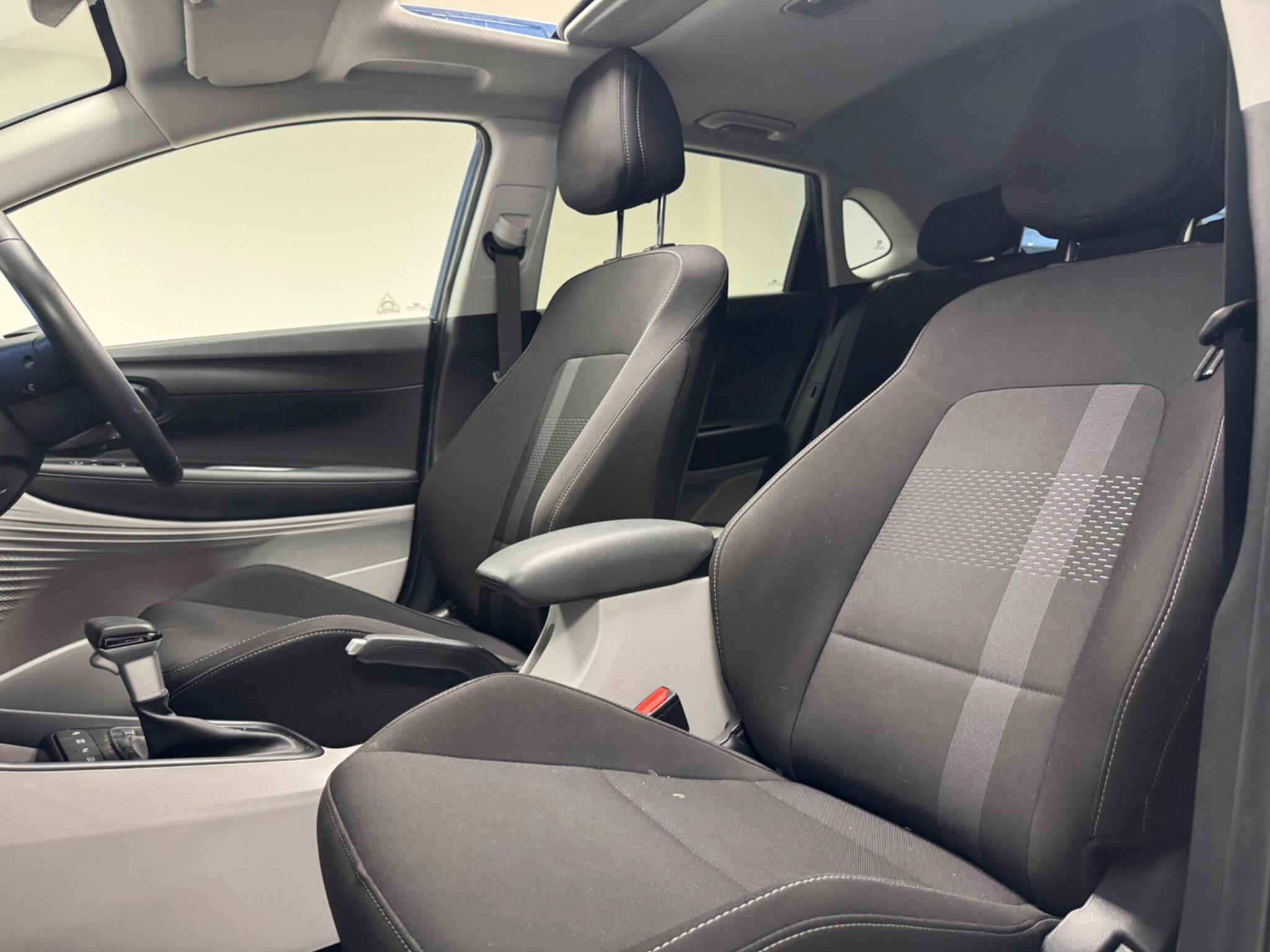 Hyundai I20 view 26
