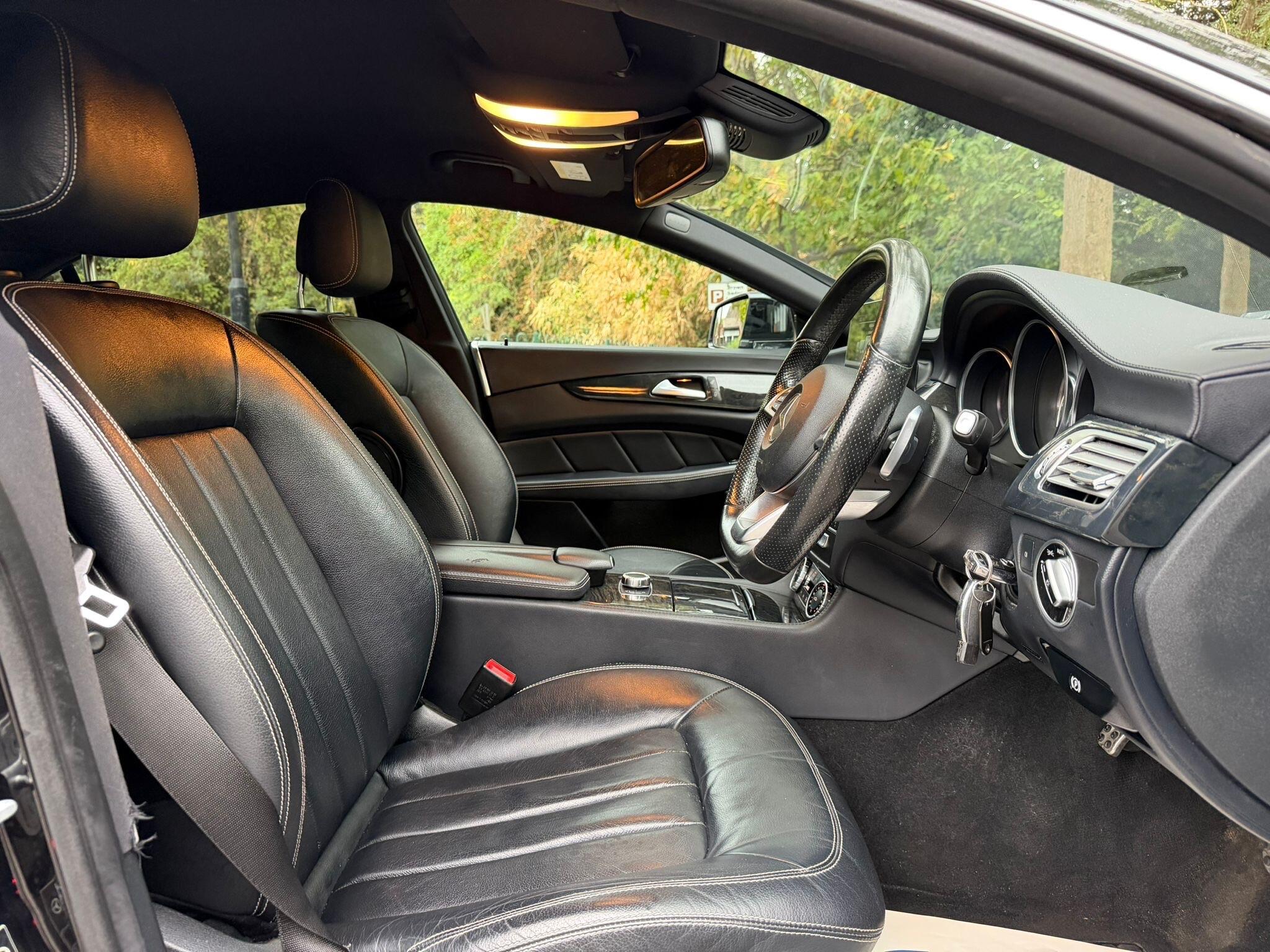 Mercedes-Benz CLS view 8