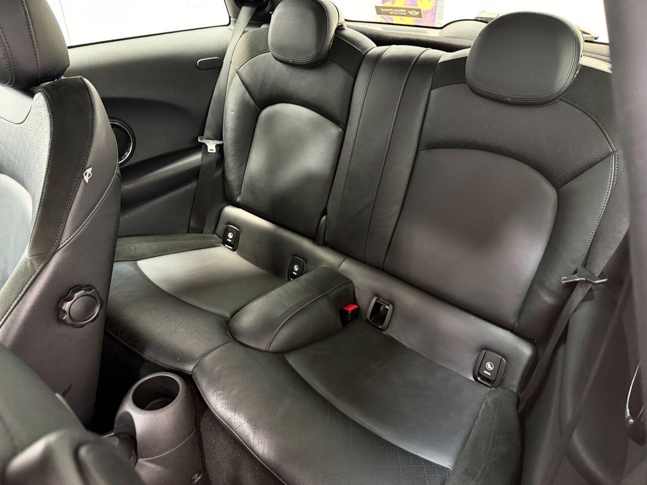 Mini Hatch view 19