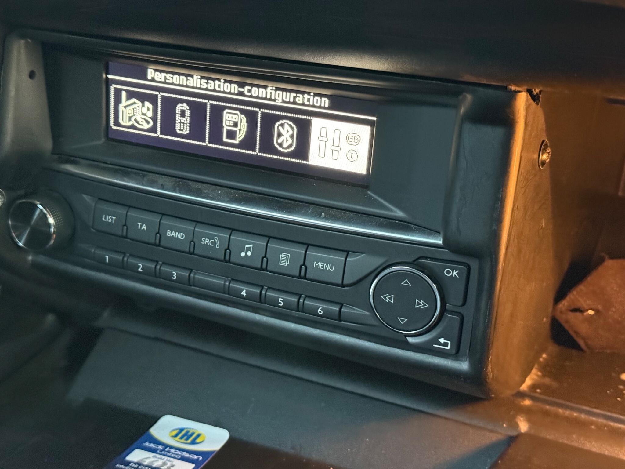 Peugeot 308 SW 1.6 BlueHDi Access Euro 6 (s/s) 5dr — photo 42 of 84
