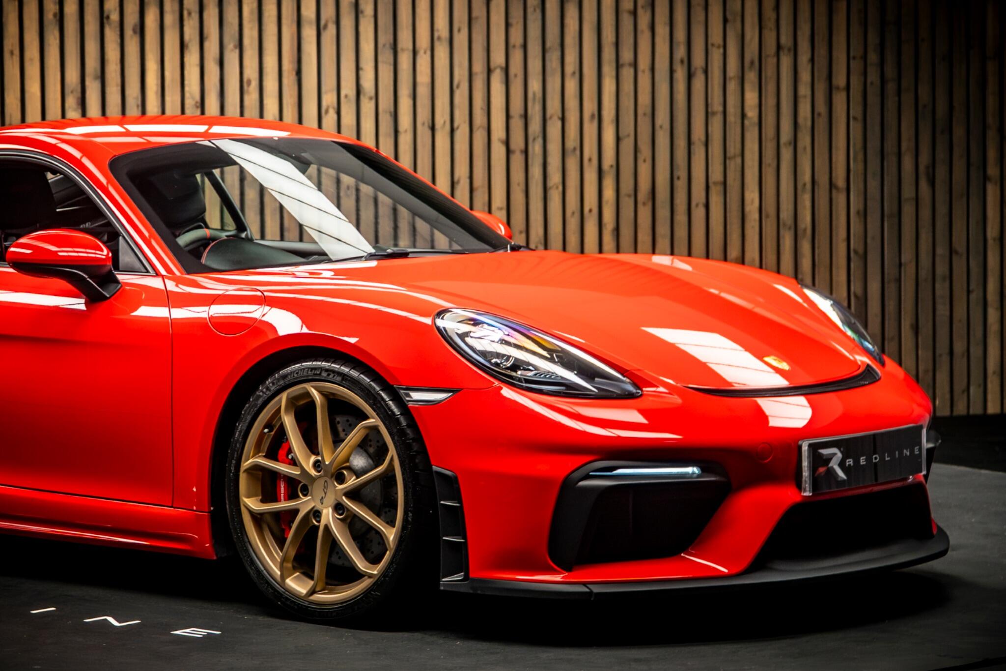 Porsche Cayman view 10