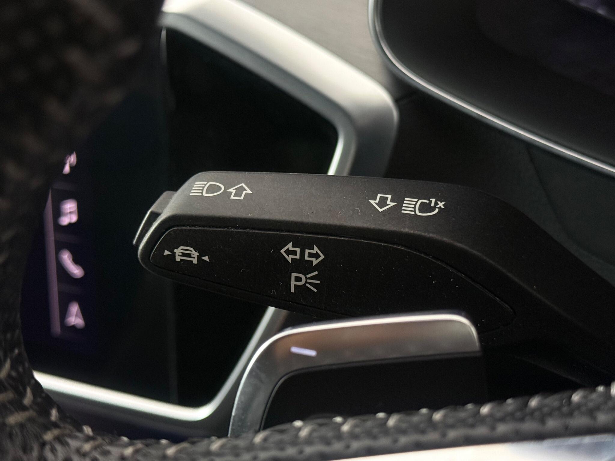 Audi A6 view 27