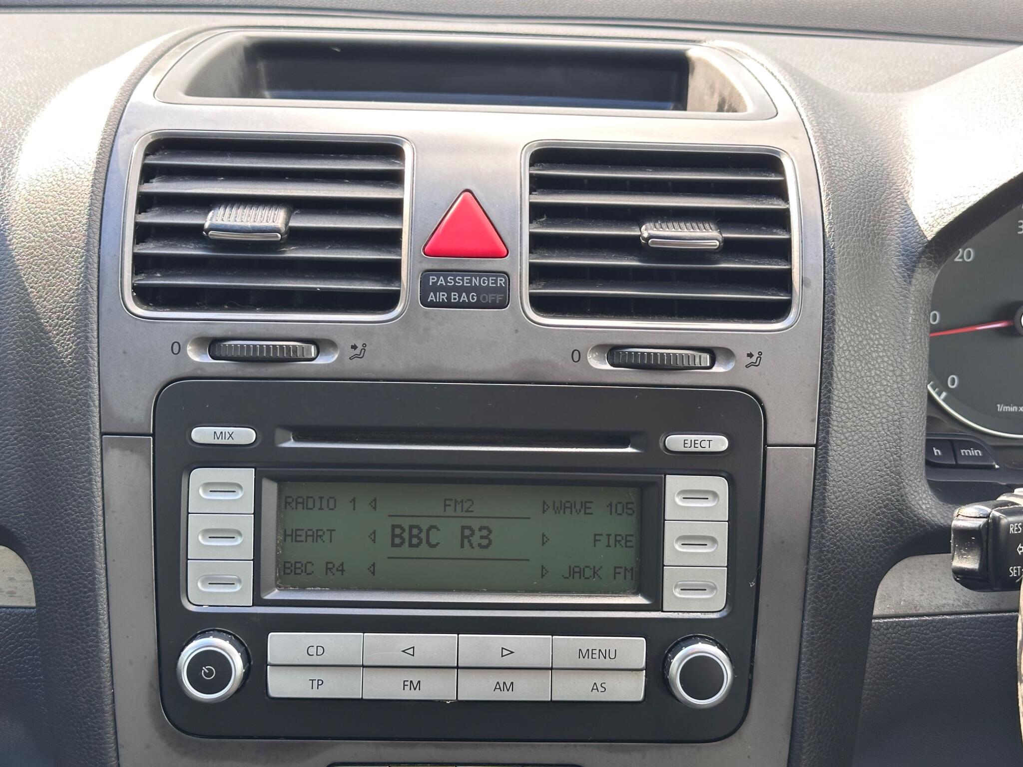 Volkswagen Golf view 32