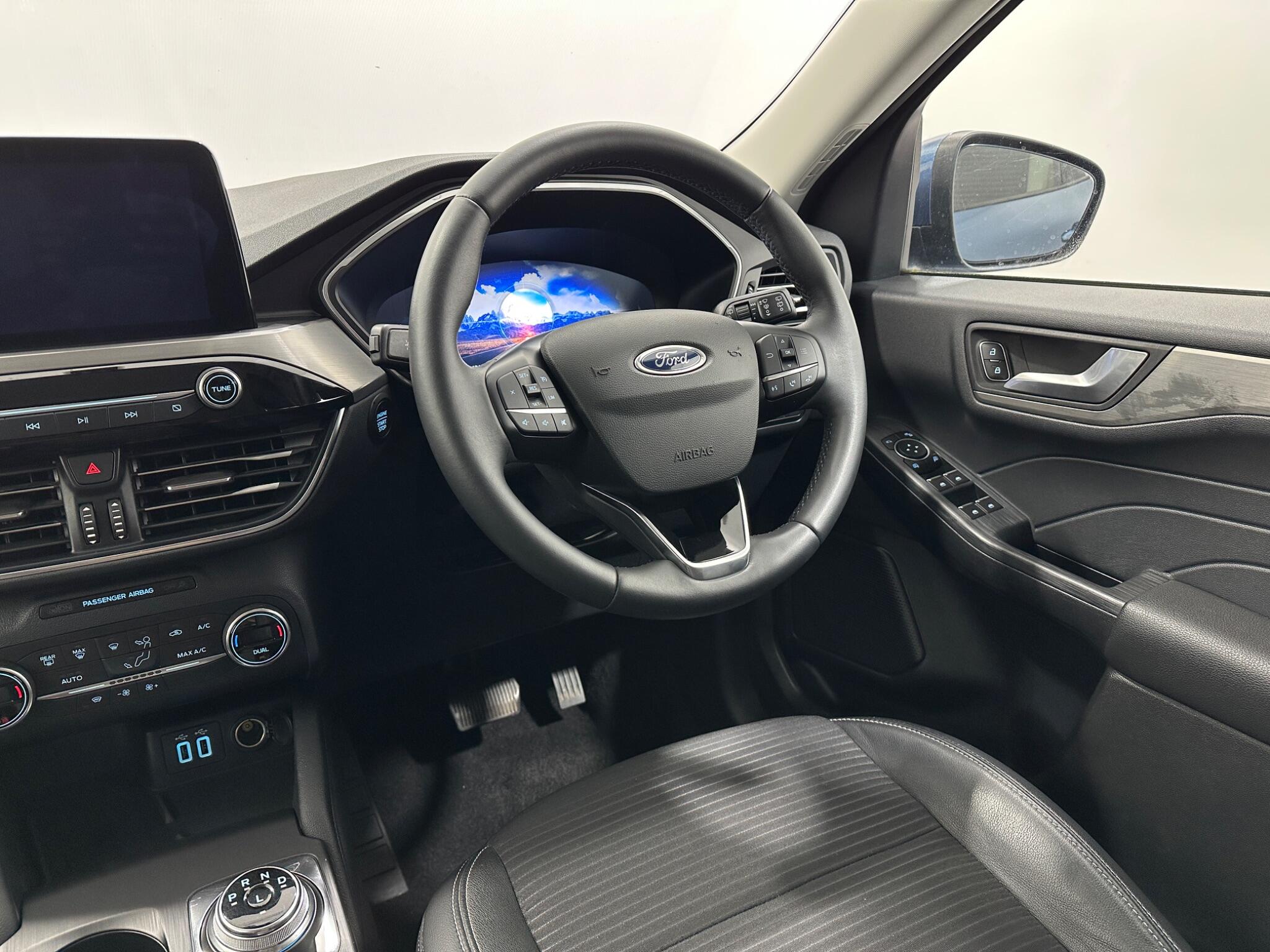 Ford Kuga view 12