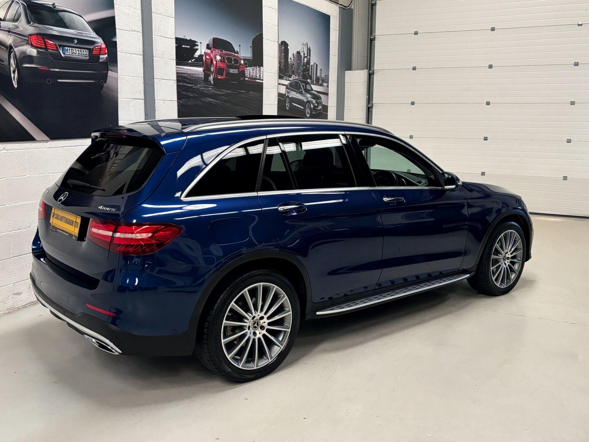 Mercedes-Benz GLC view 3