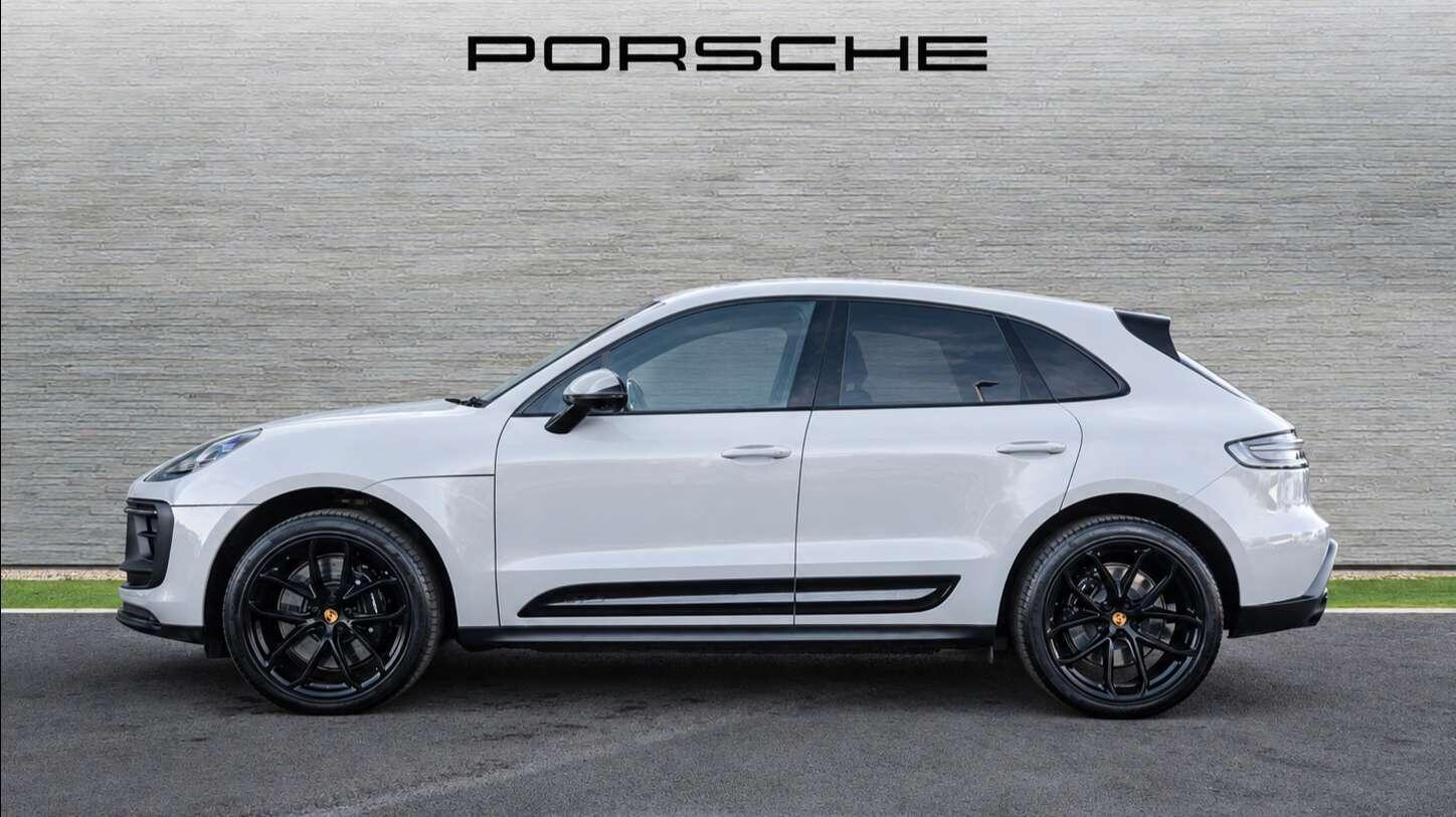 Porsche Macan view 6