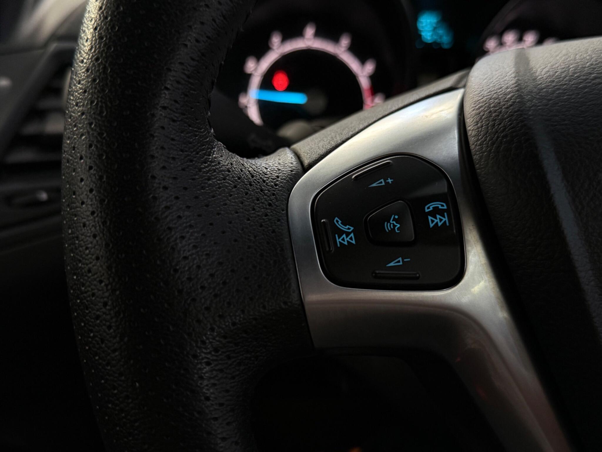 Ford Fiesta view 13