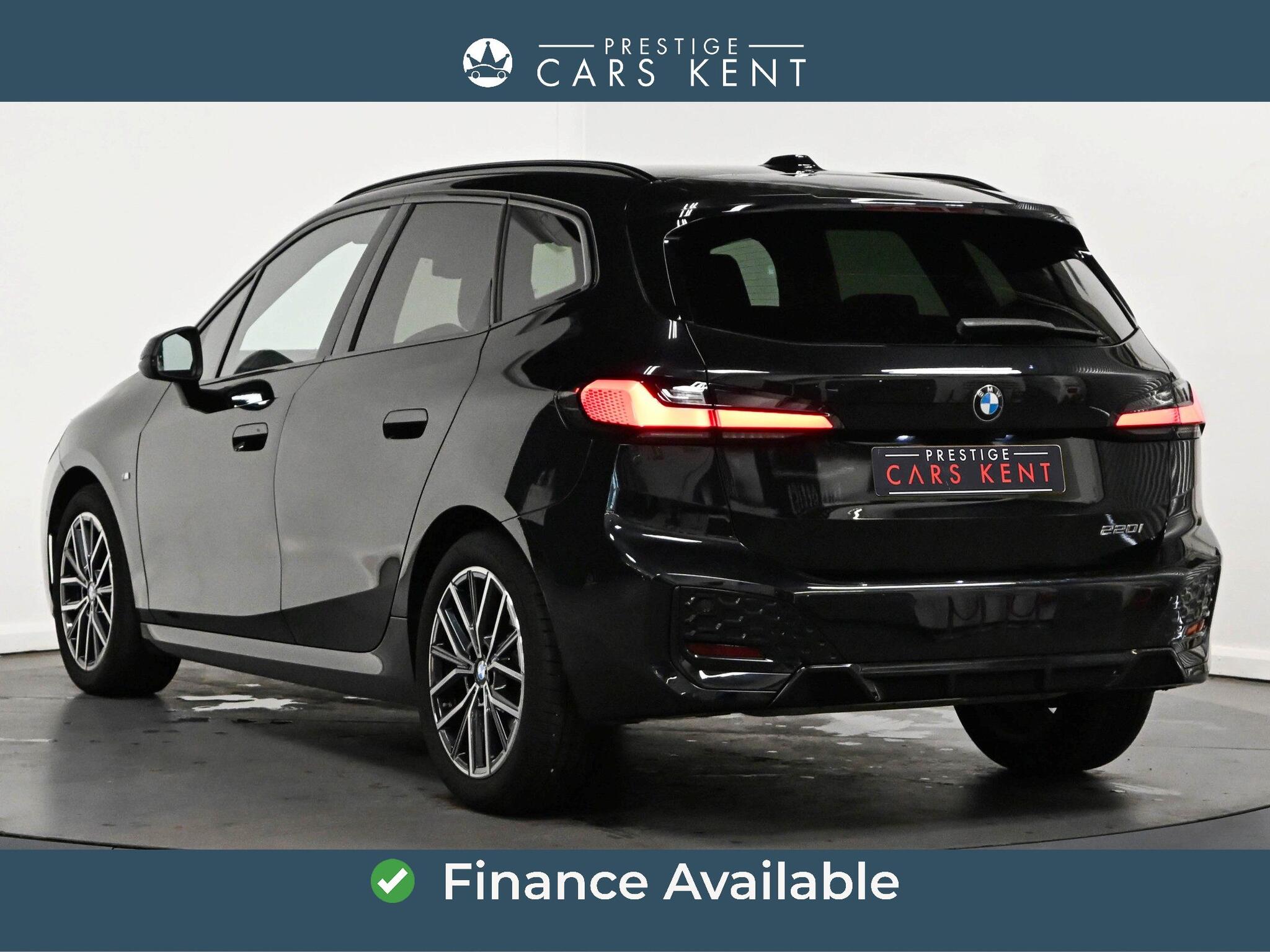 BMW 2 Series view 3