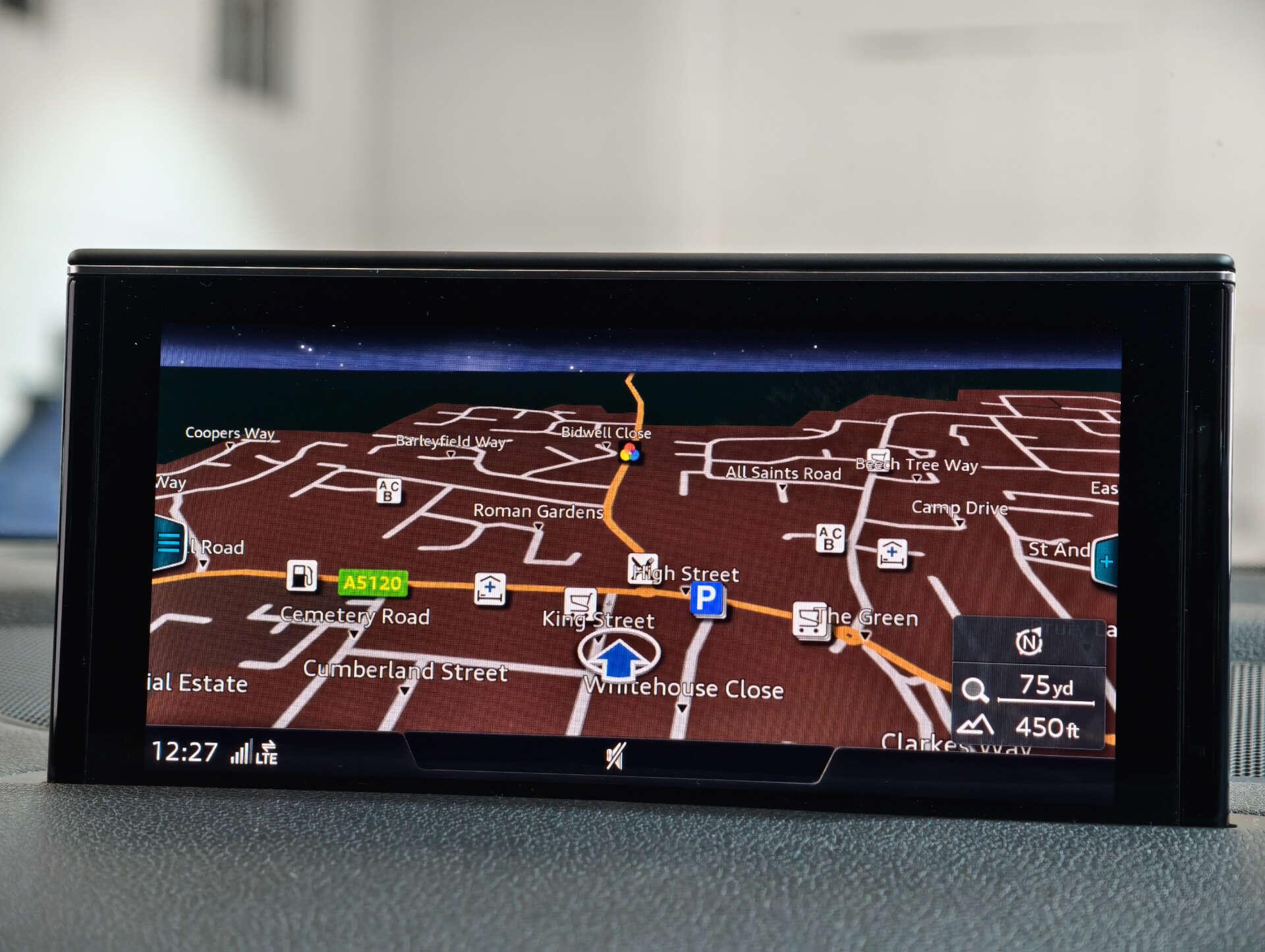 Audi SQ7 view 67
