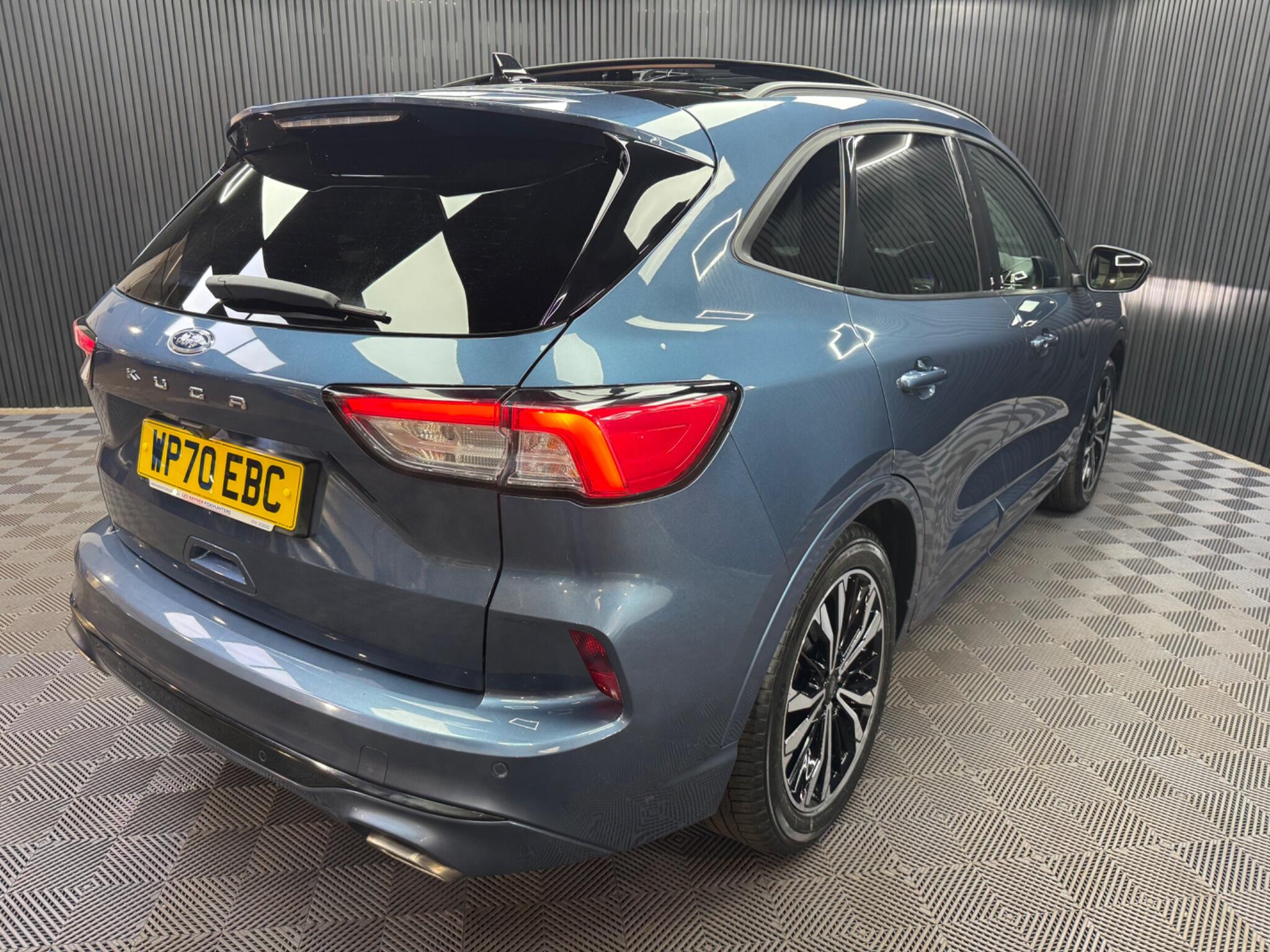 Ford Kuga view 28