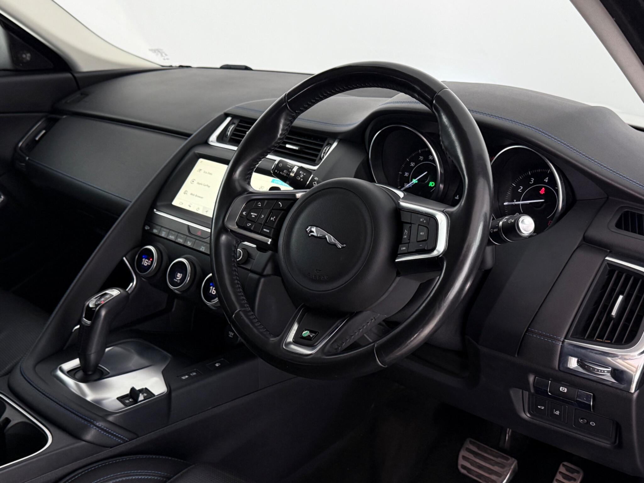 Jaguar E-Pace view 3
