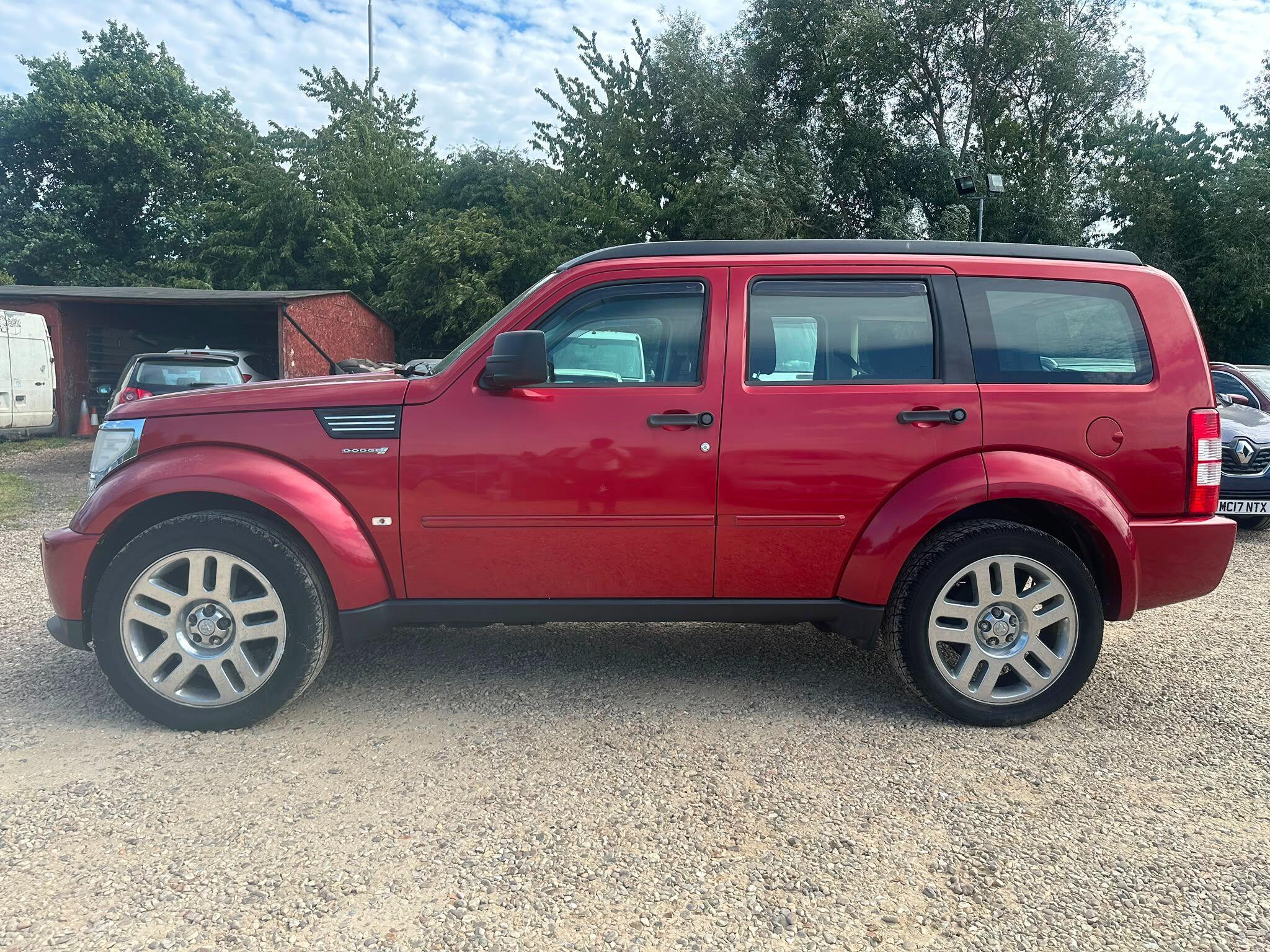 Dodge Nitro view 6
