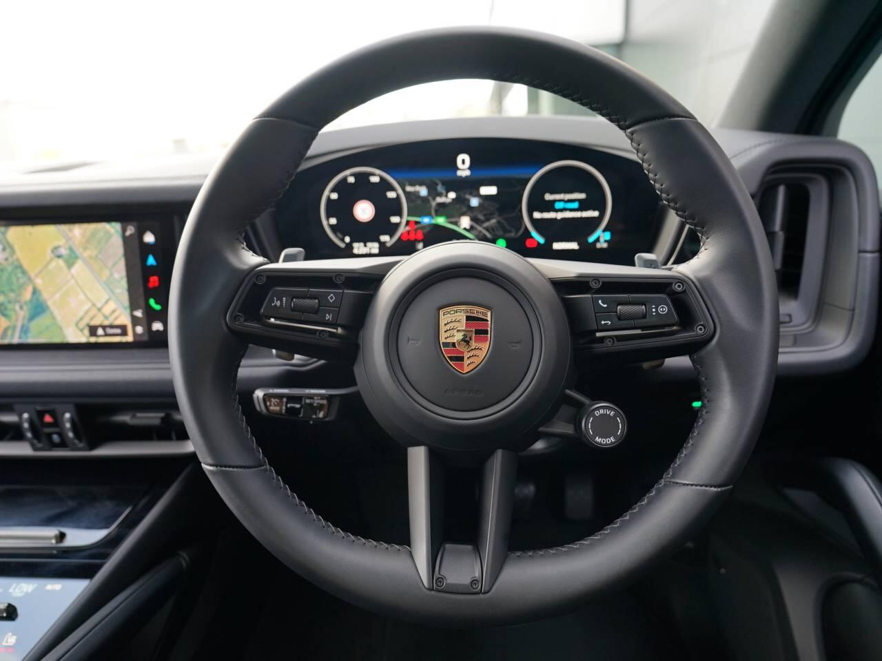 Porsche Cayenne view 20