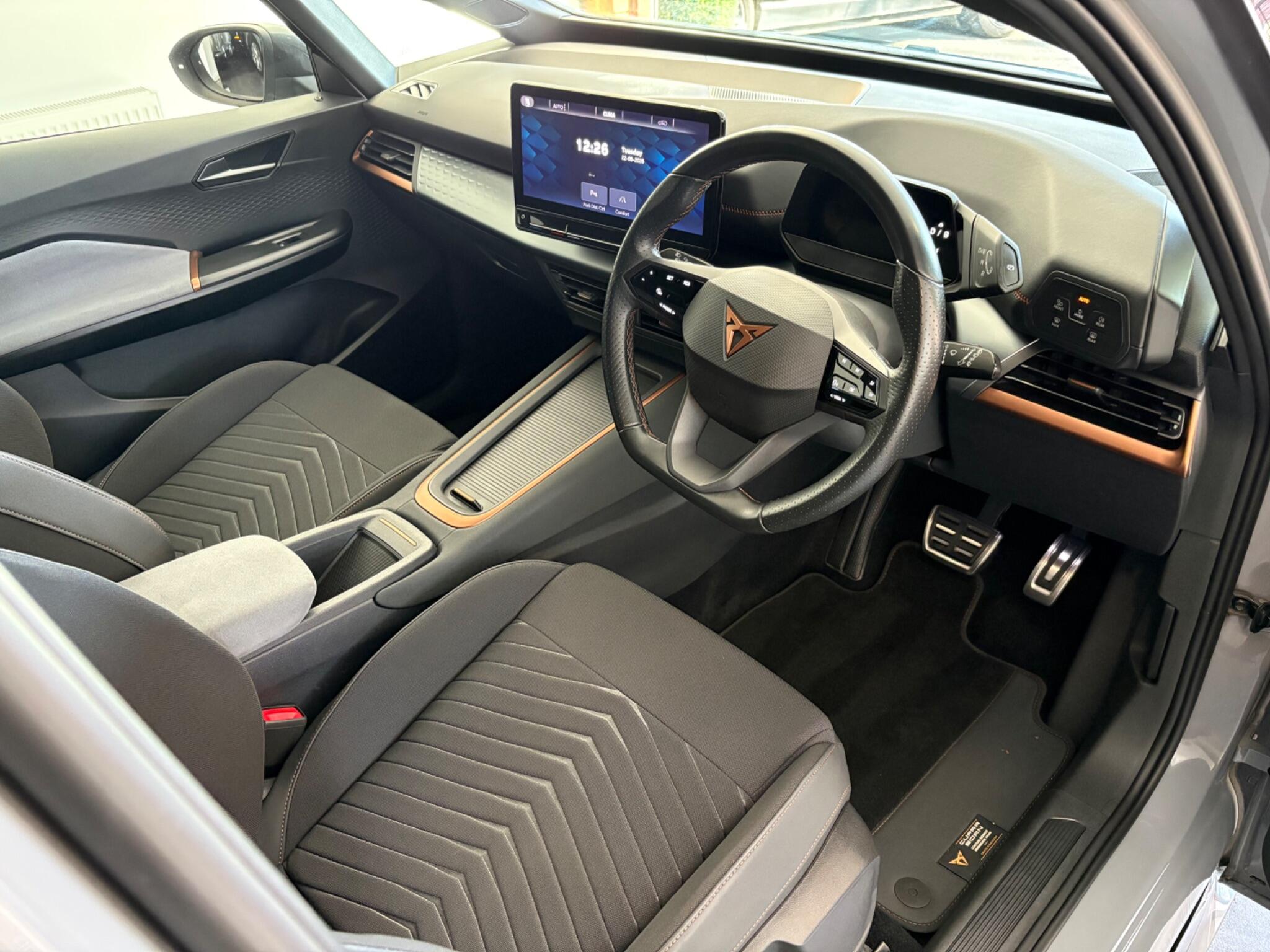Cupra Born view 35