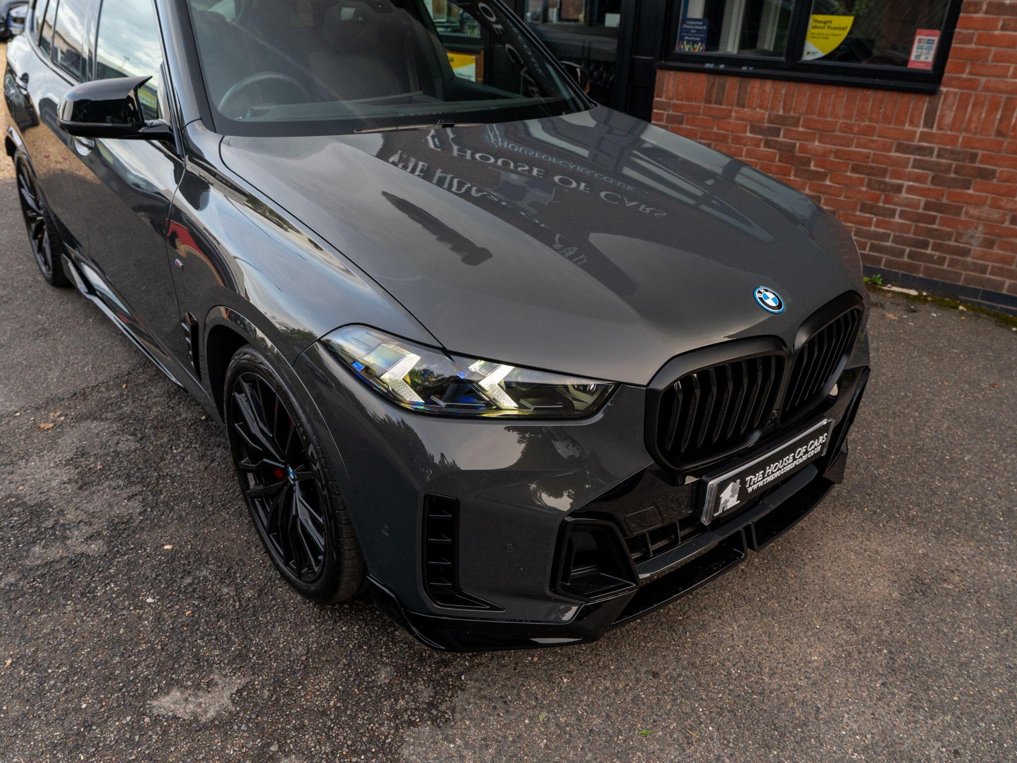 BMW X5 view 25