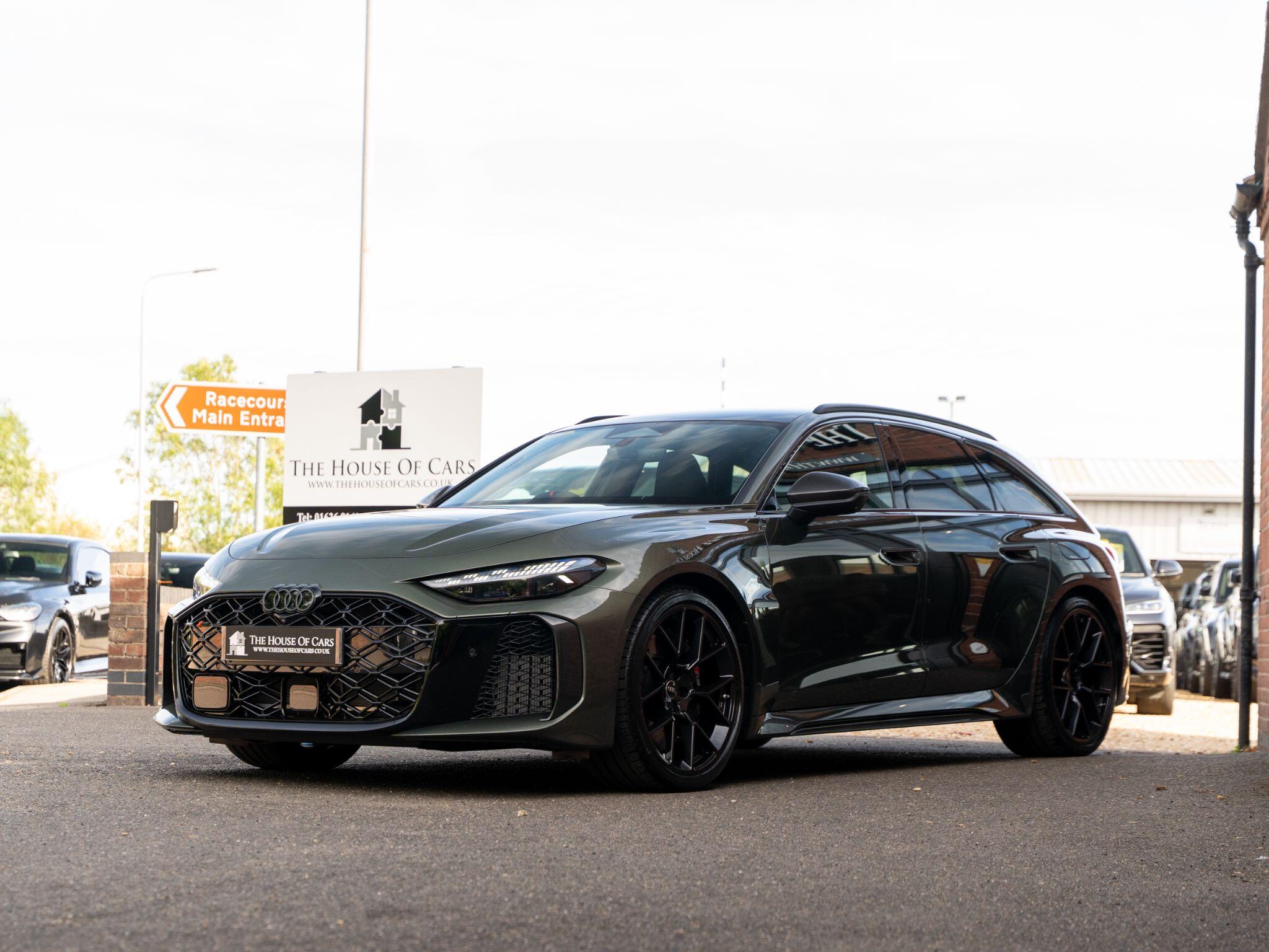 Audi RS5 view 12