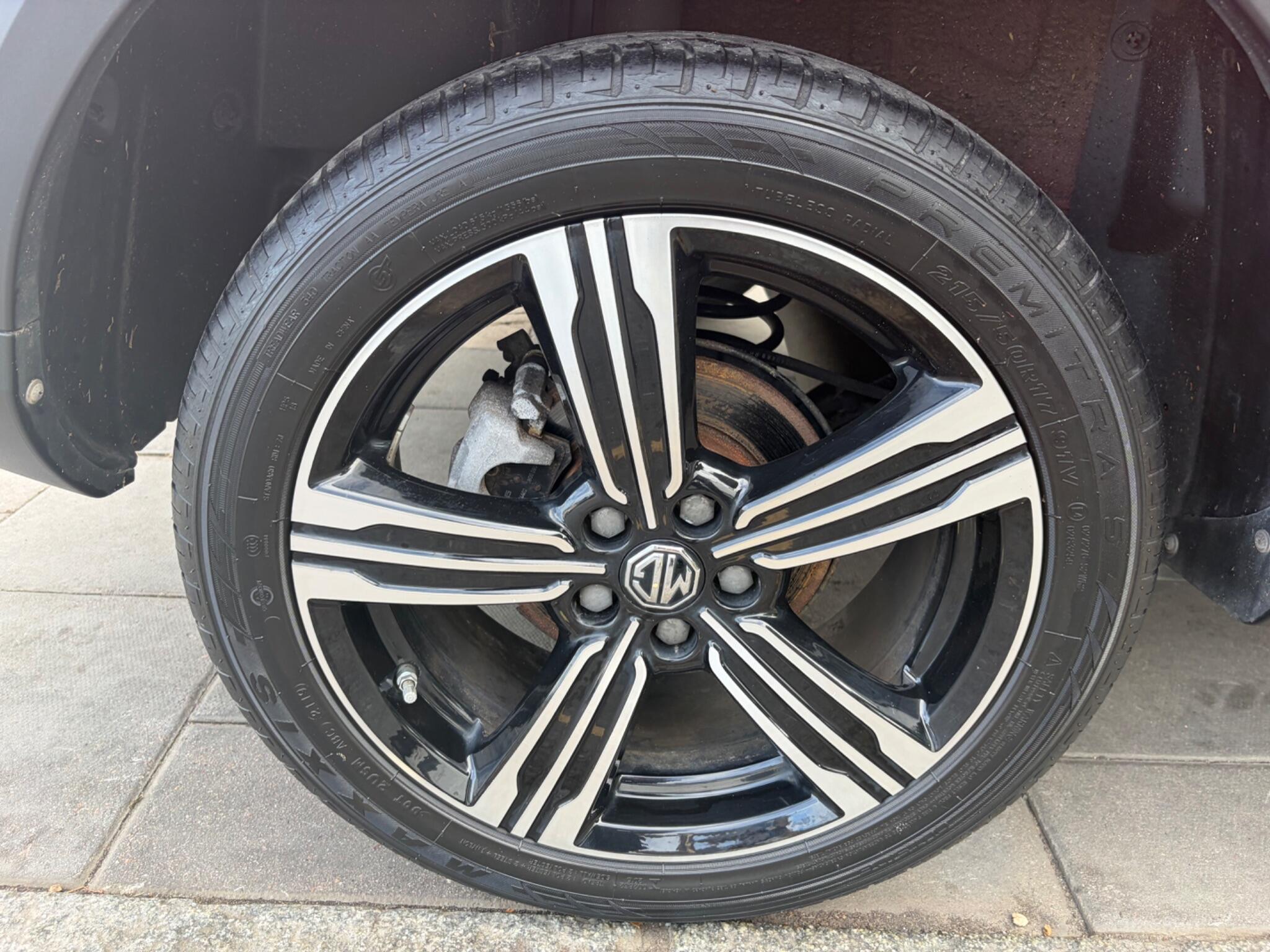 MG ZS view 92