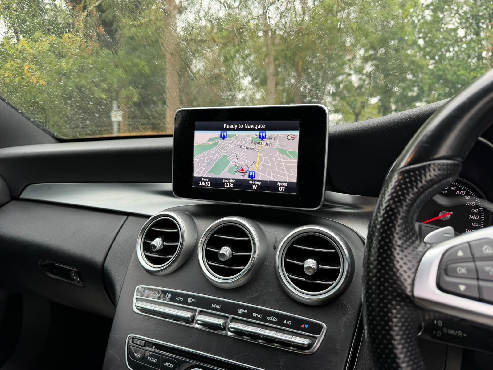 Mercedes-Benz C-Class view 15