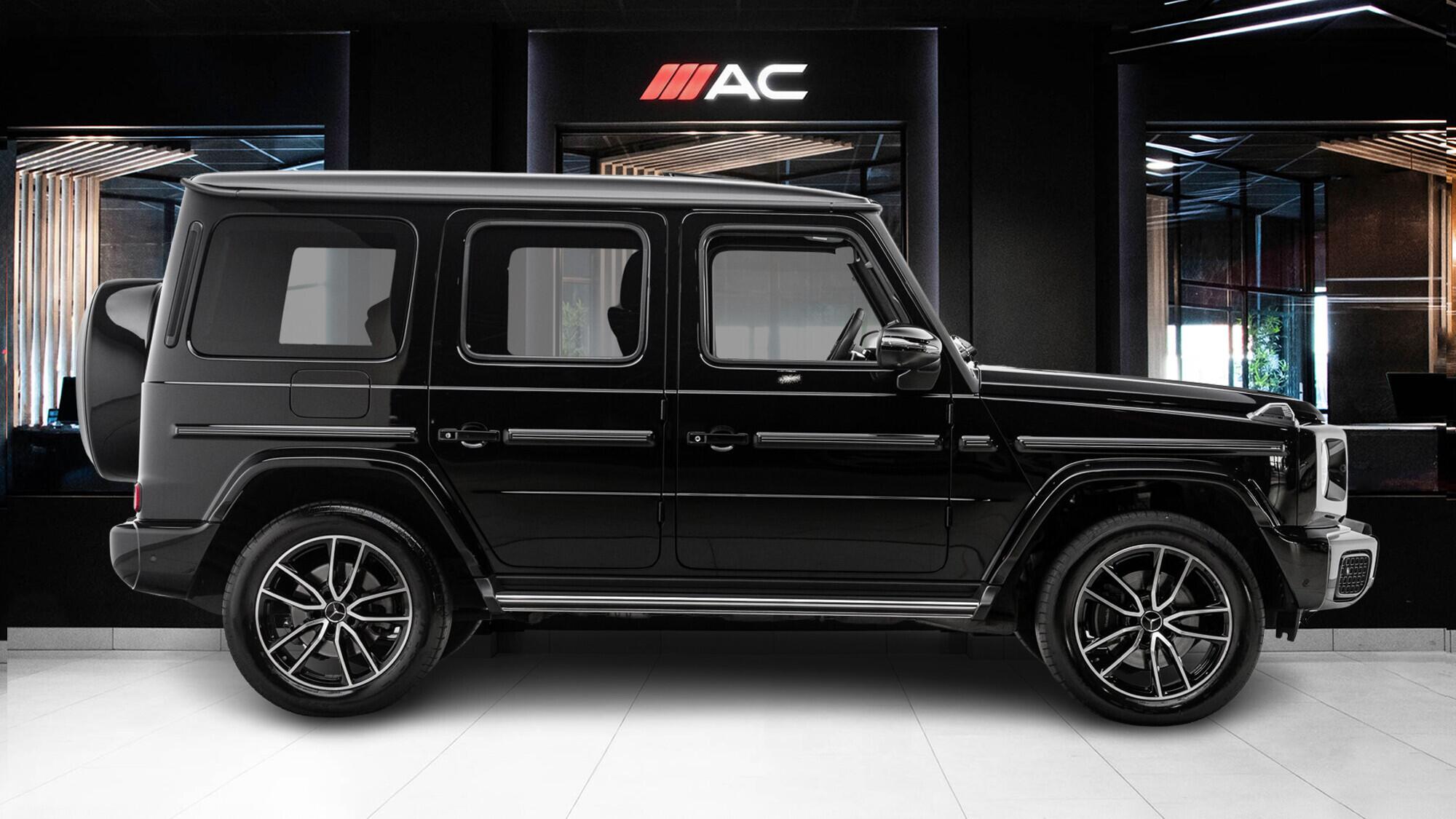 Mercedes-Benz G Class view 3