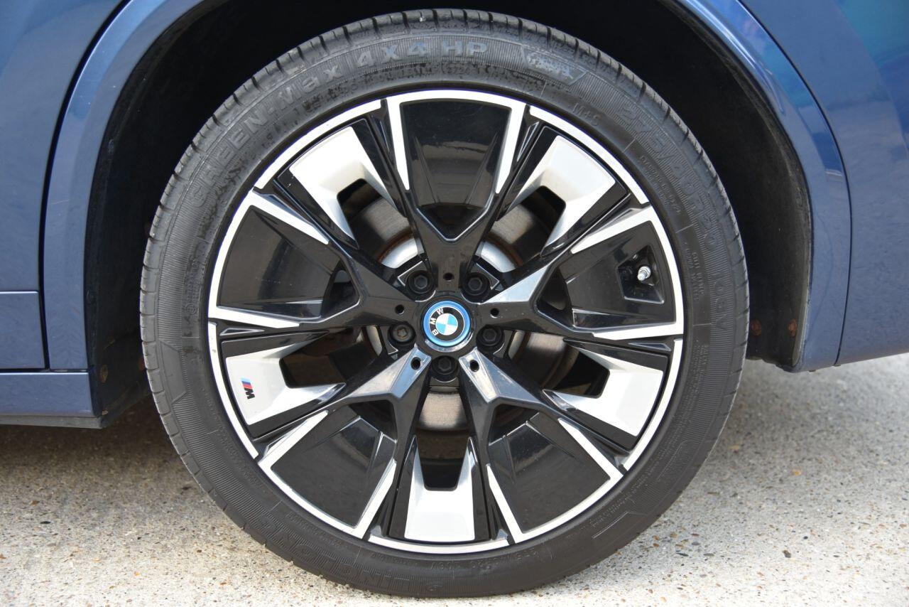 BMW Ix3 view 76