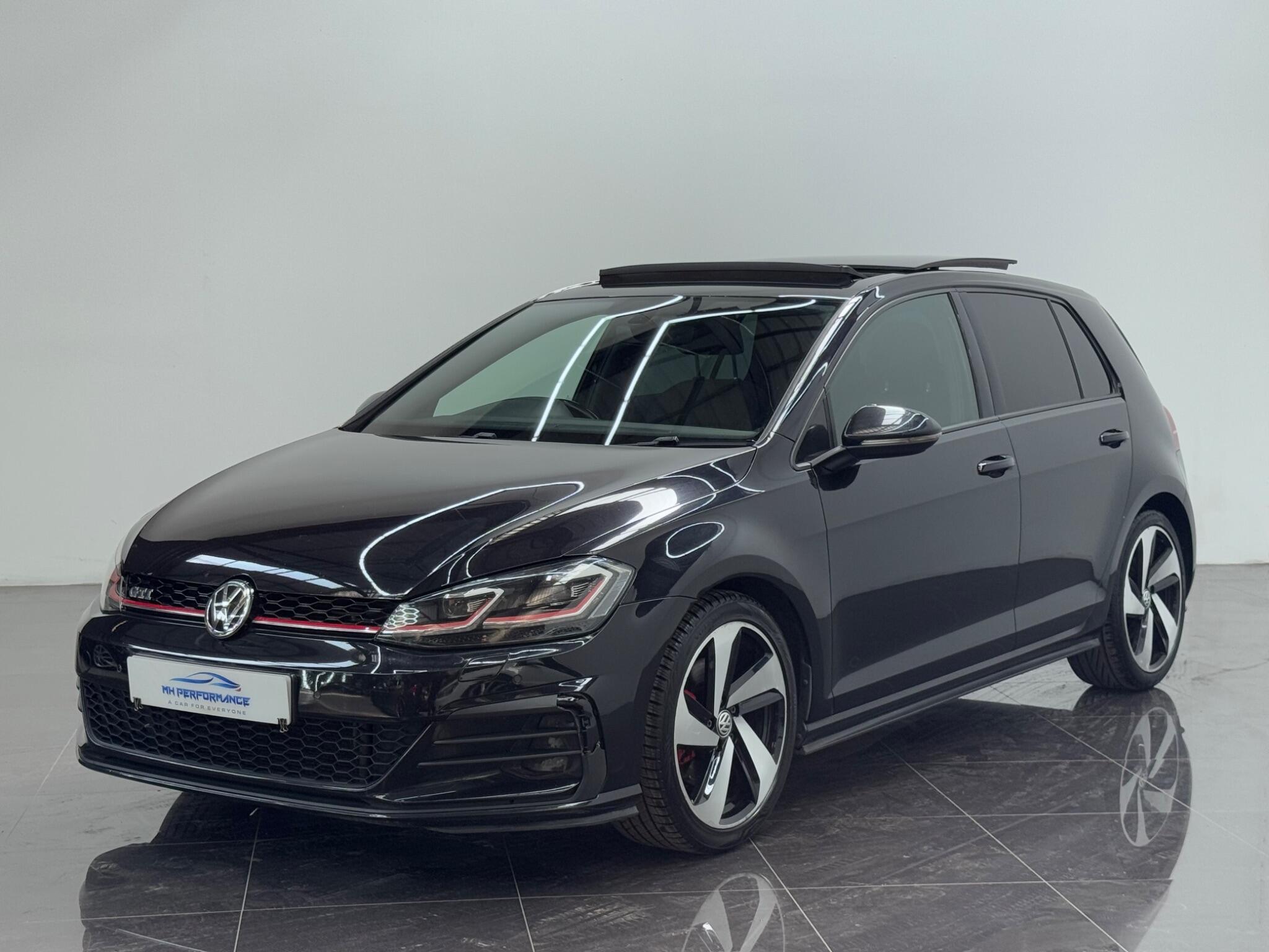 Volkswagen Golf view 24