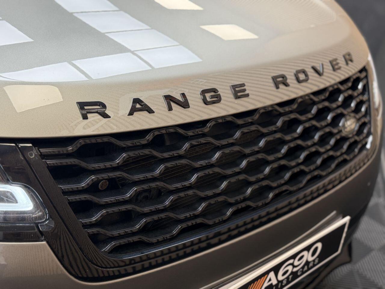 Land Rover Range Rover Velar view 16