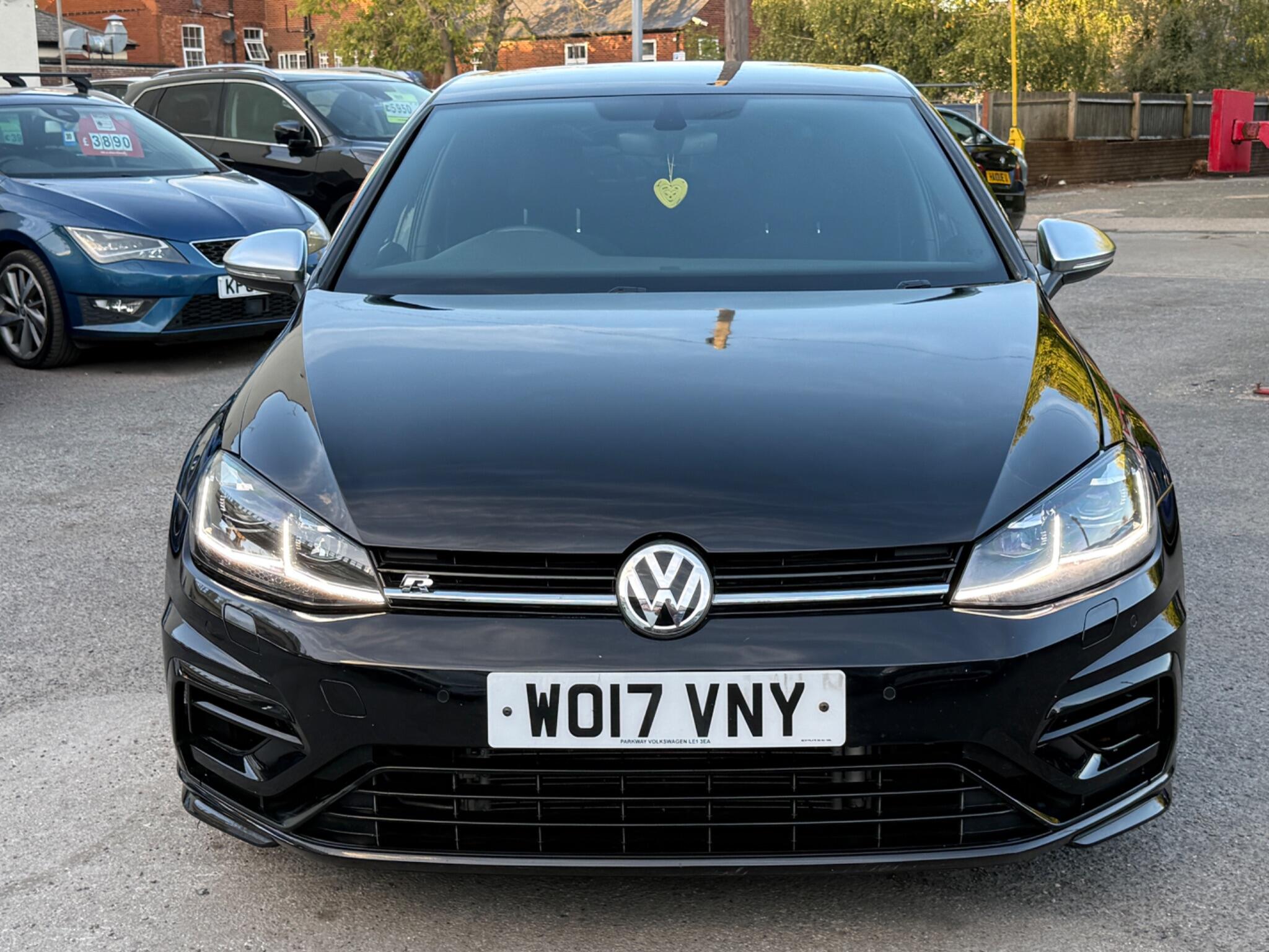Volkswagen Golf - Image 6