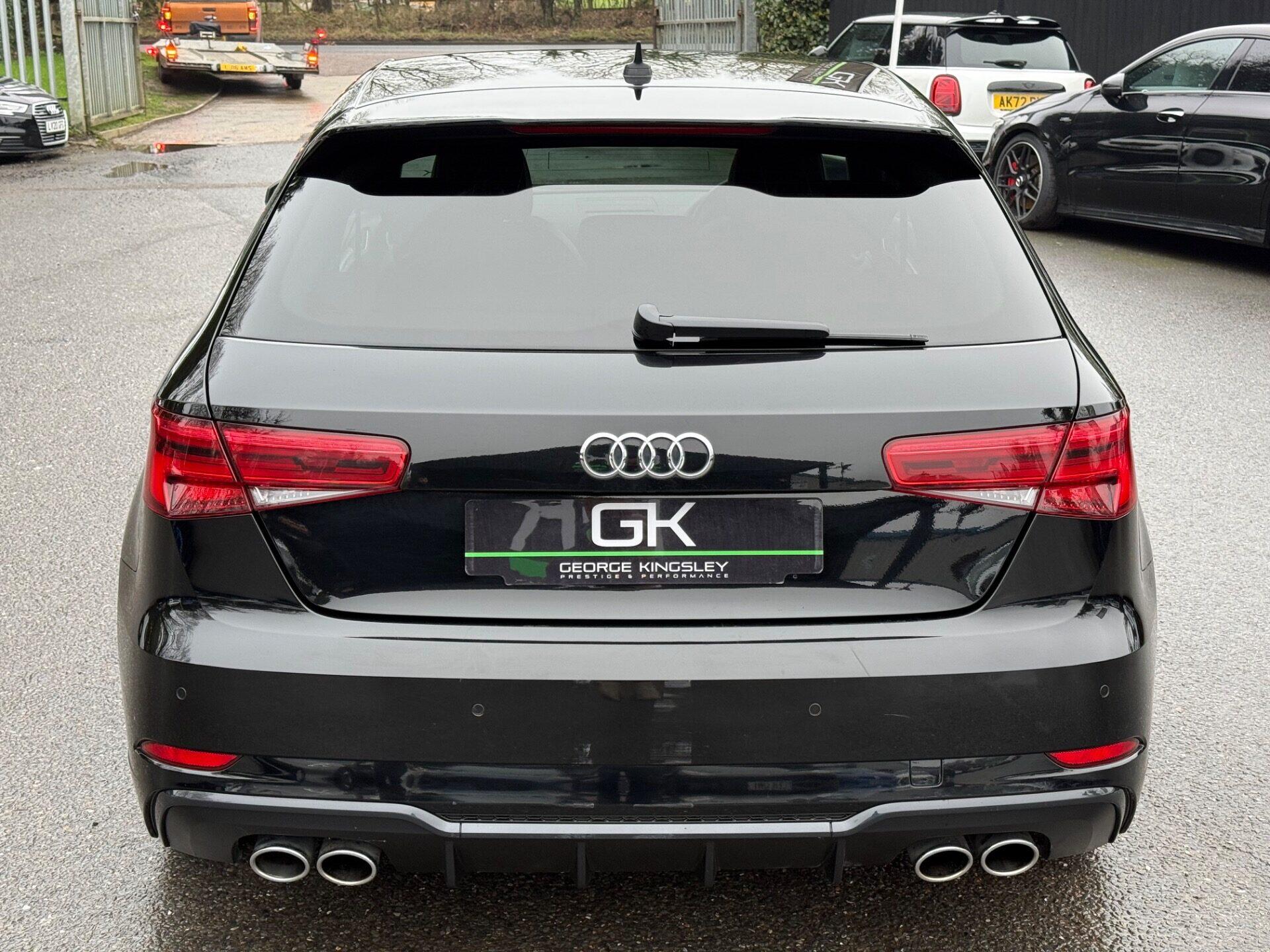 Audi S3 view 11