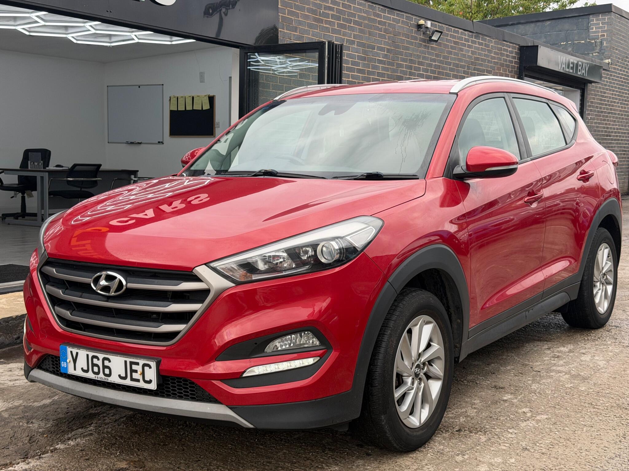 2016 Hyundai Tucson in Red for sale