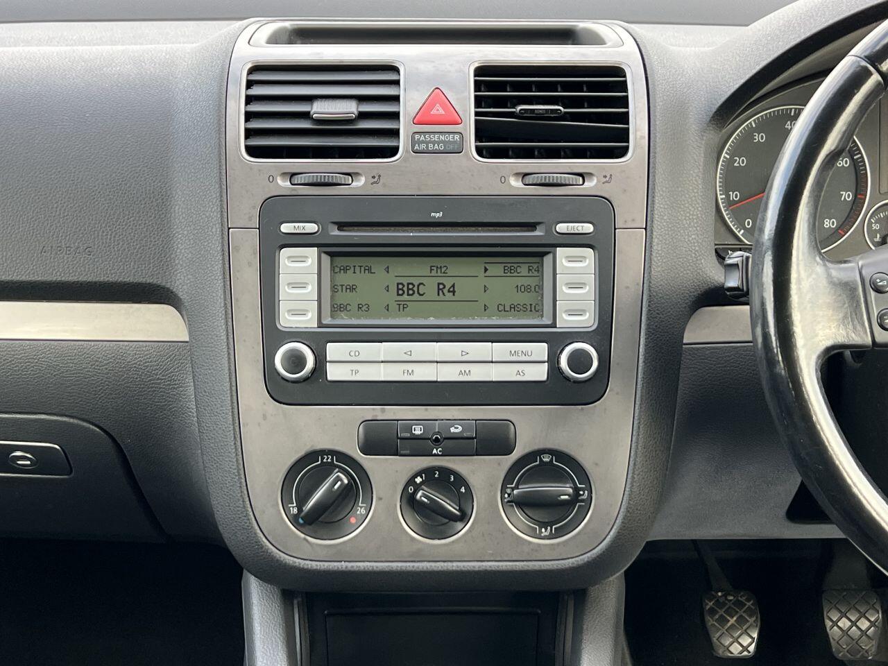 Volkswagen Golf view 31