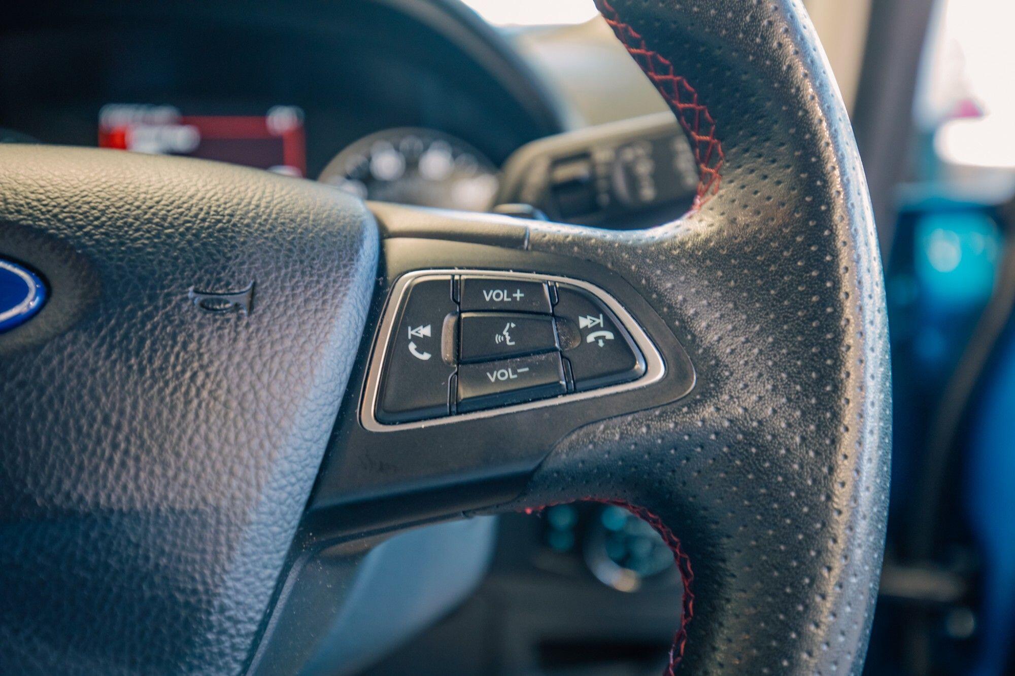 Ford Ecosport view 12