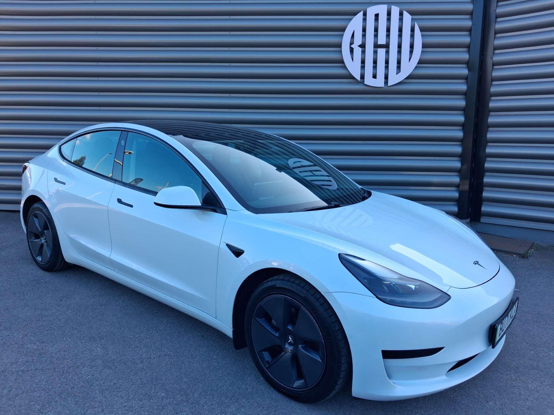 2021 Tesla Model 3 in White for sale
