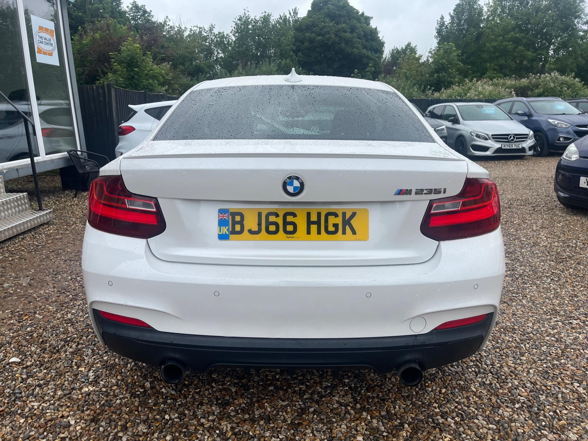 BMW 2 Series view 5