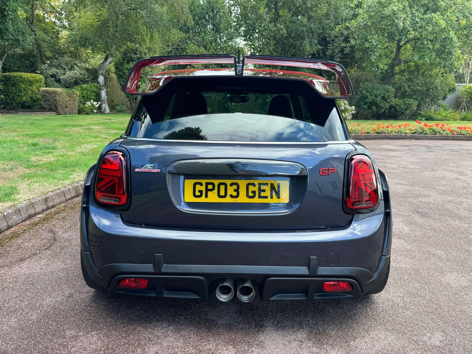 Mini Cooper view 12