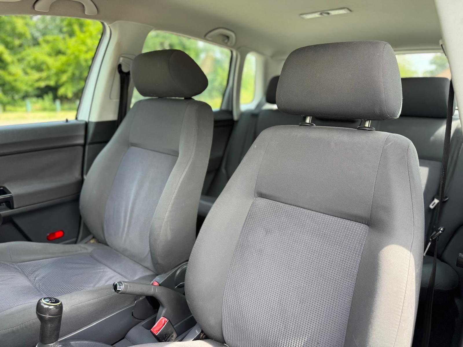 Volkswagen Polo view 48