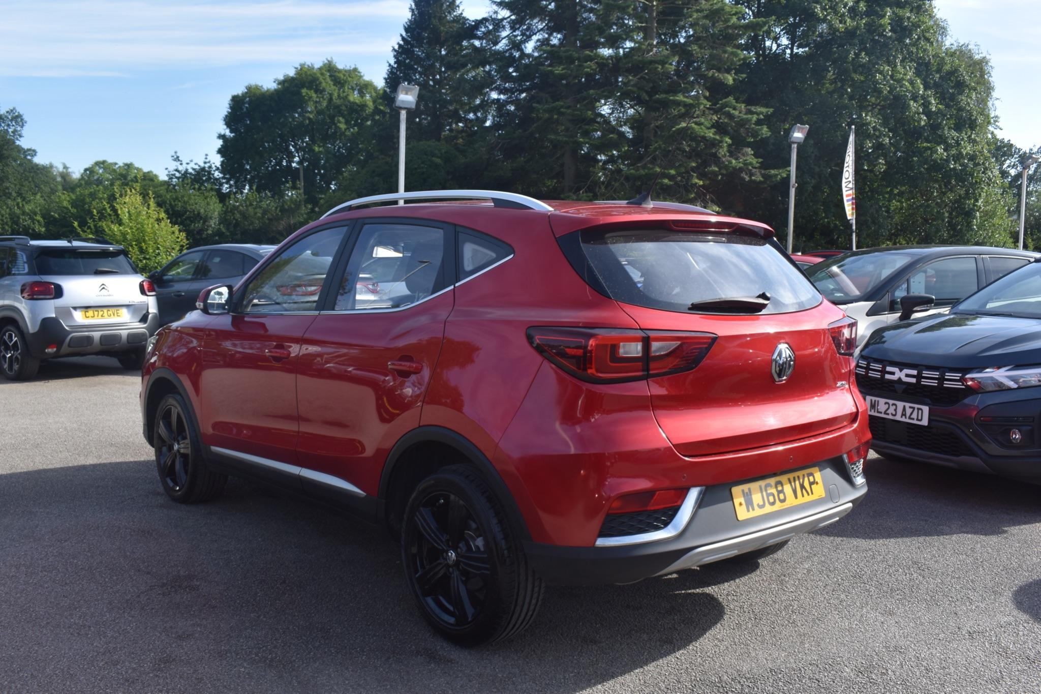 MG ZS - 1.5 VTi-TECH Exclusive Euro 6 (s/s) 5dr - Image 12