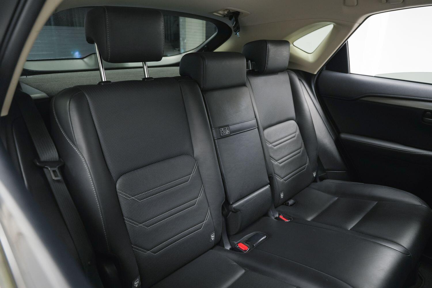 Lexus NX view 14