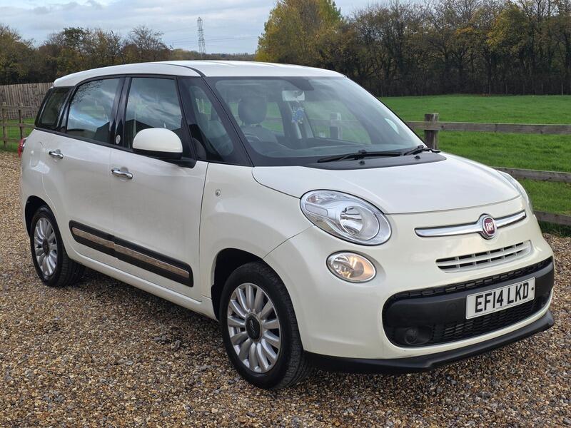 2014 Fiat 500L image 4
