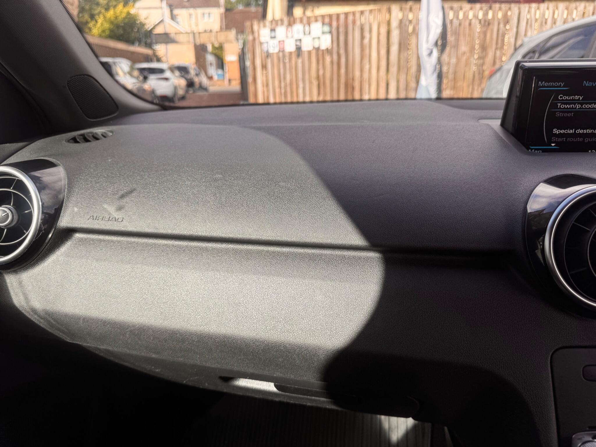 Audi A1 view 14