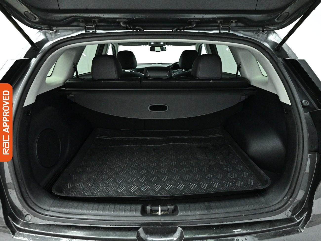 Kia Niro view 29