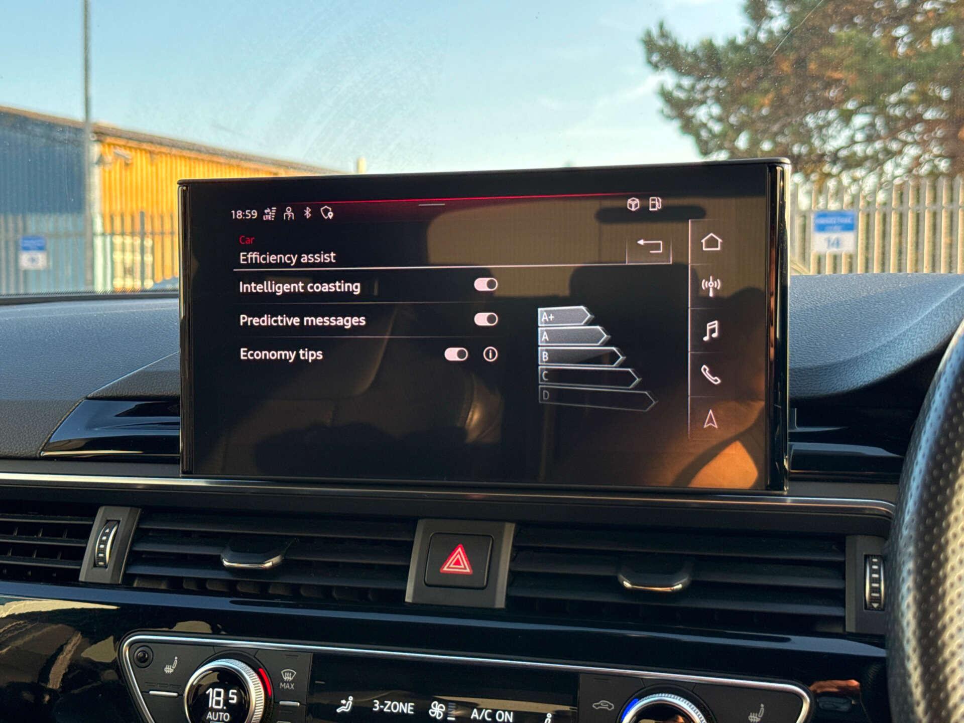 Audi A4 Avant view 74