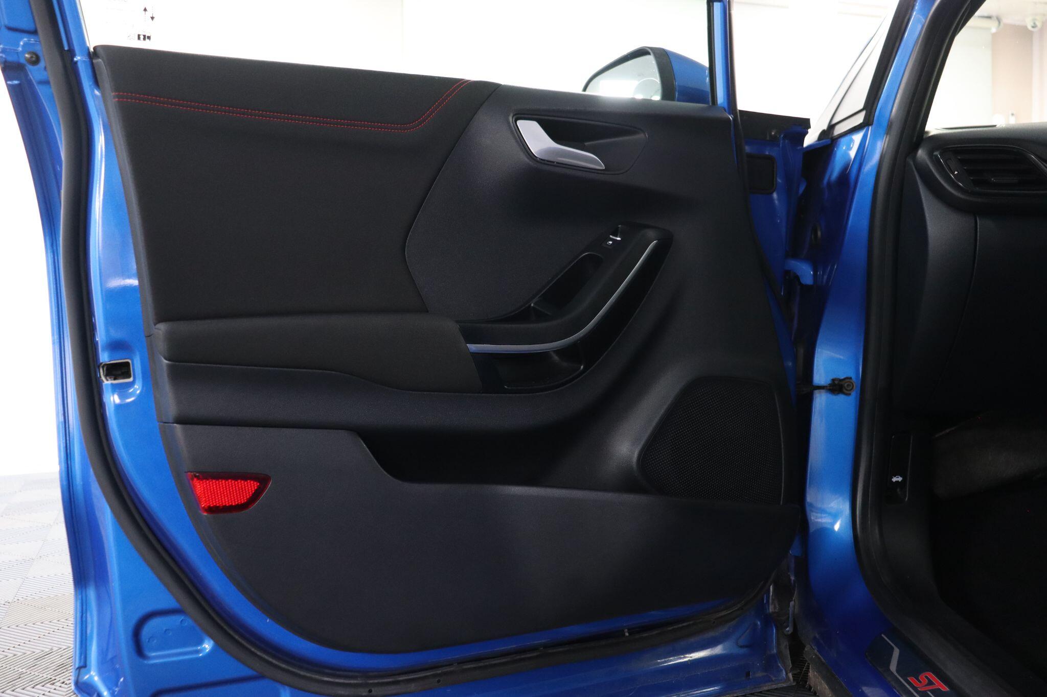 Ford Puma view 44