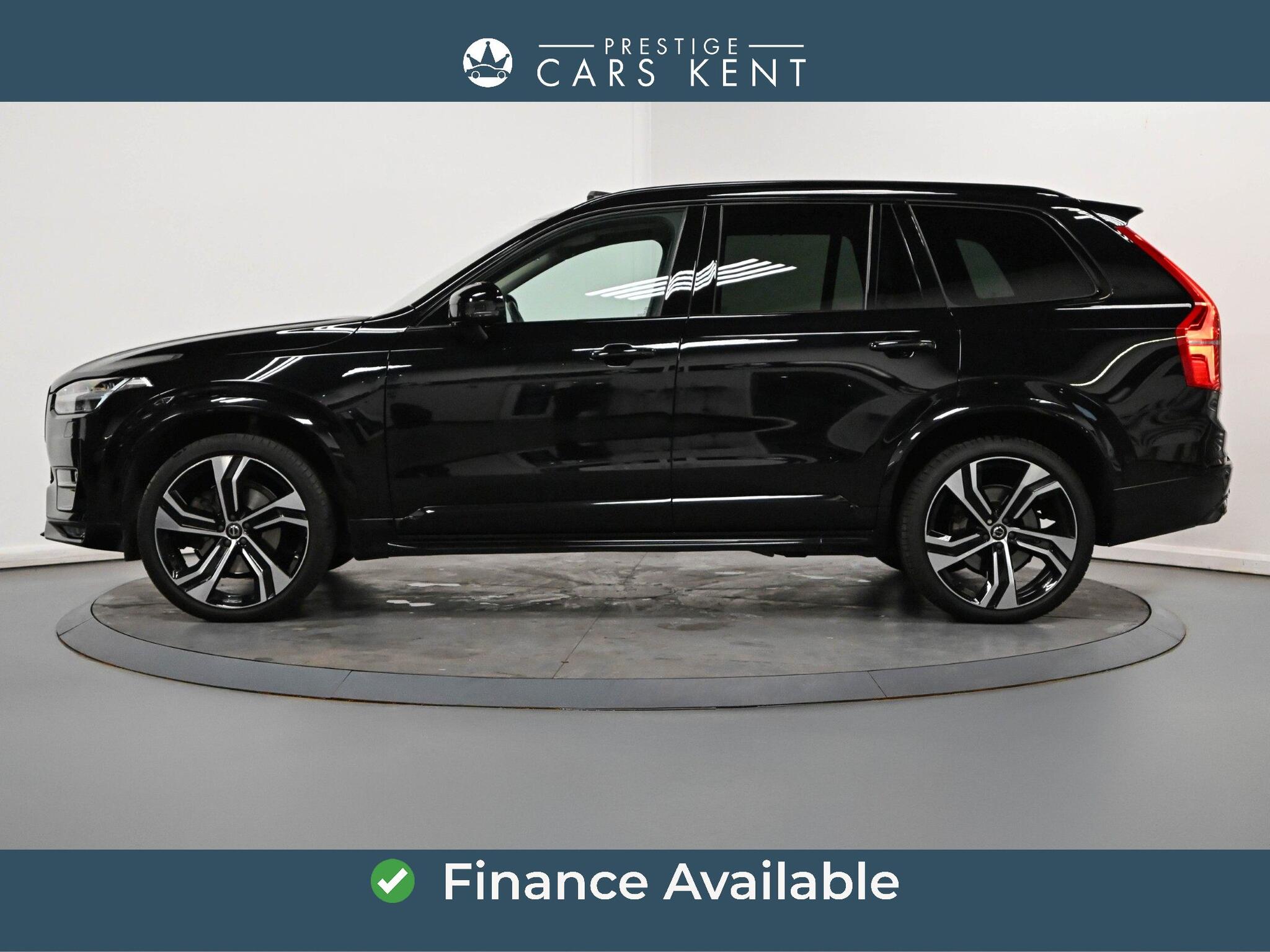 Volvo XC90 view 4