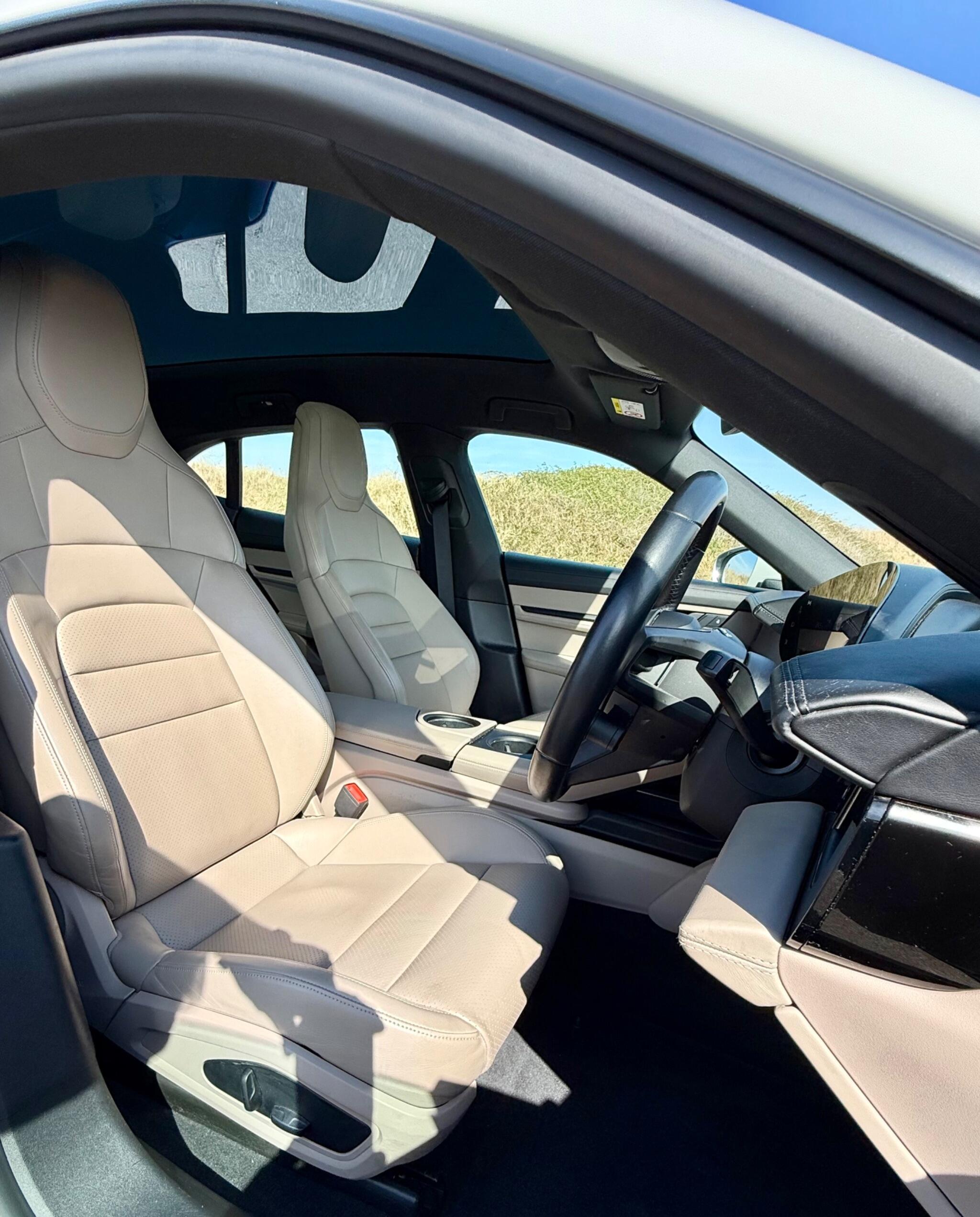Porsche Taycan view 28