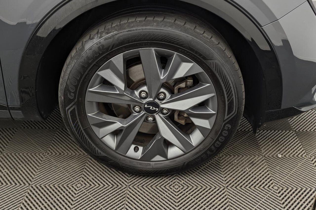 Kia Sportage view 48