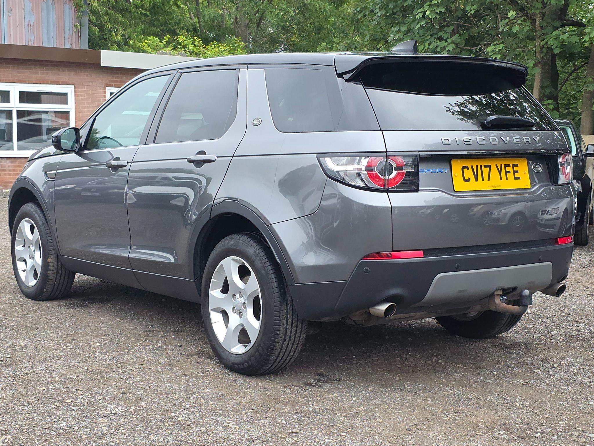 2017 Land Rover Discovery Sport 2.0 TD4 SE 4WD Euro 6 (s/s) 5dr (5 Seat) • 60,214 miles image 6