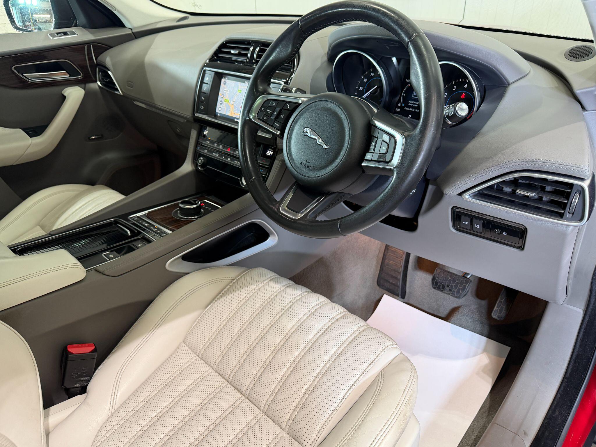 Jaguar F-Pace view 21
