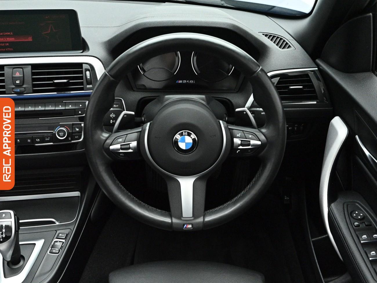 BMW 2 Series view 9