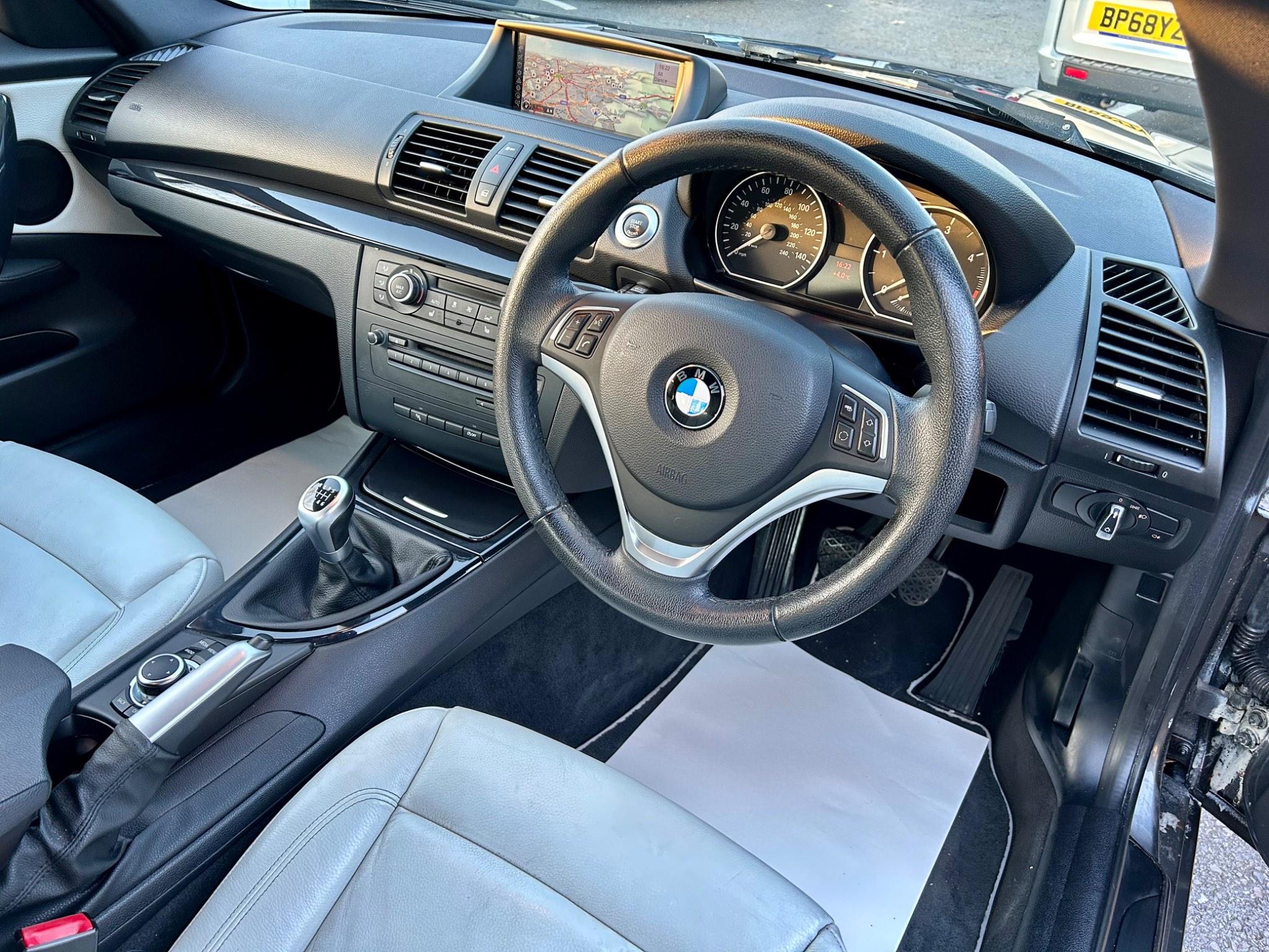 BMW 1 Series view 20